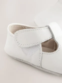Wit - Leren babyschoen met T-bandje (0 - 24 mnd)