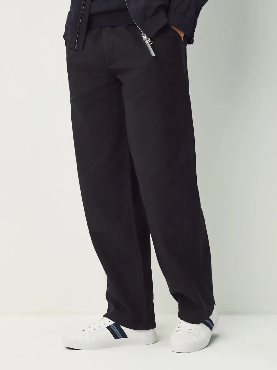 Wit - Nette casual sneakers met zijstreep