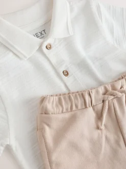 Wit - Set van poloshirt met textuur en korte mouwen en shorts (3 mnd - 7 jr)