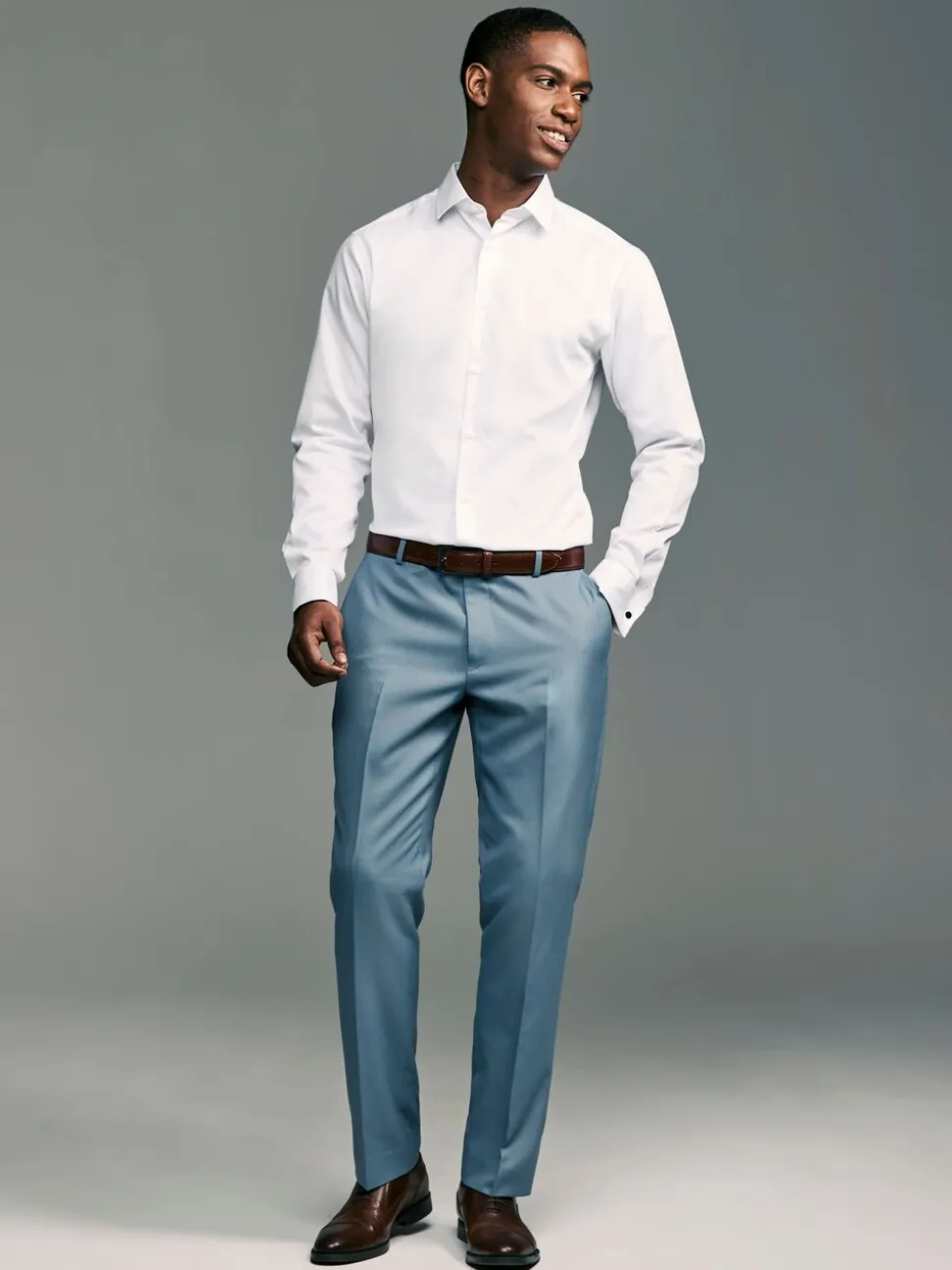 Wit - Slim Fit - Eenvoudig te strijken slim fit overhemd met textuur en dubbele manchetten