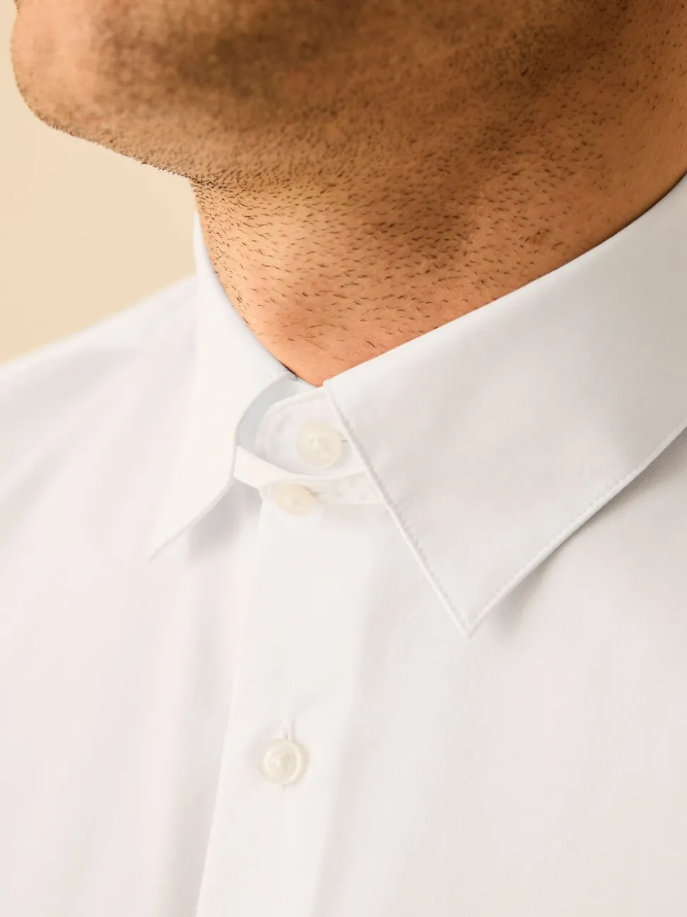 Wit - Slim fit, eenvoudig te strijken, net Oxford-overhemd met kraaglusje en enkele manchetten