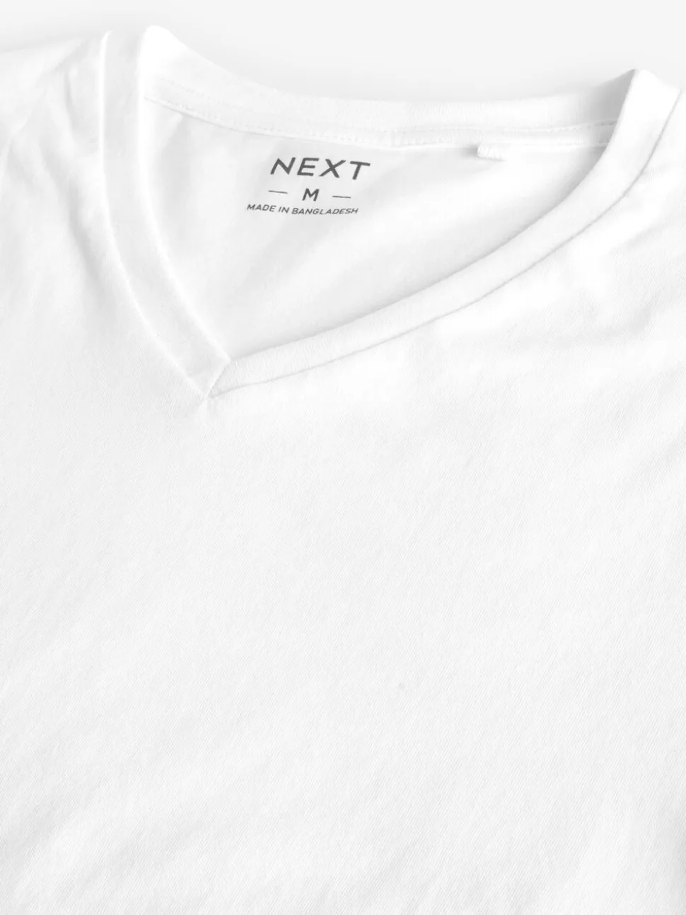Wit - Verpakking van 2 slim-fit 100% katoenen T-shirts met V-hals en laagjes