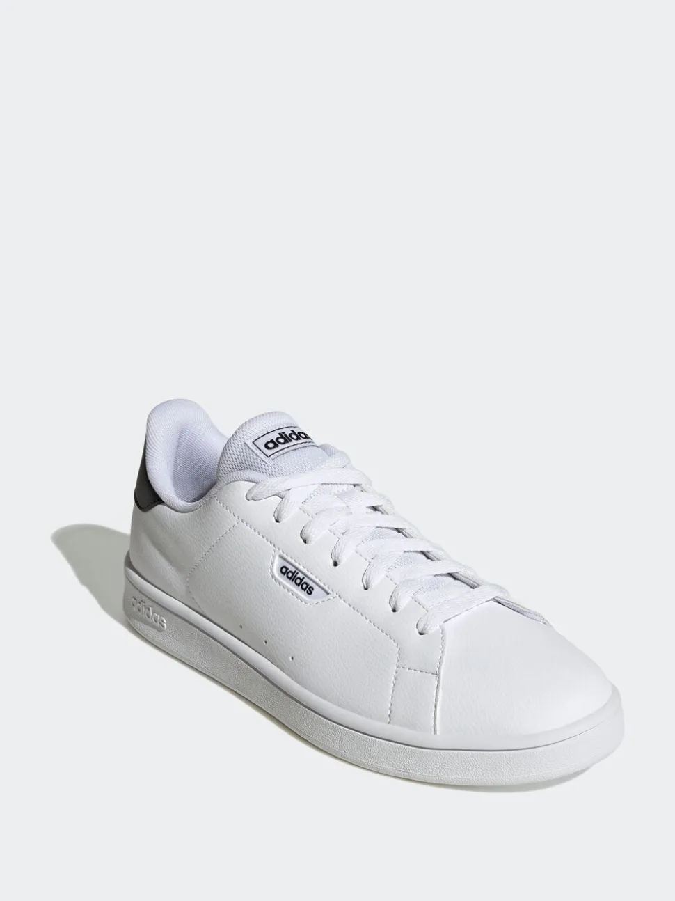 Wit en zwart - adidas Urban Court Trainers