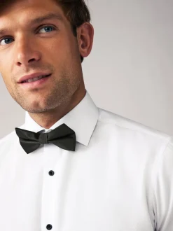 Witte structuur/zwarte vlinderdas - Slim Fit - Set van overhemd met enkele manchet en een vlinderstrik