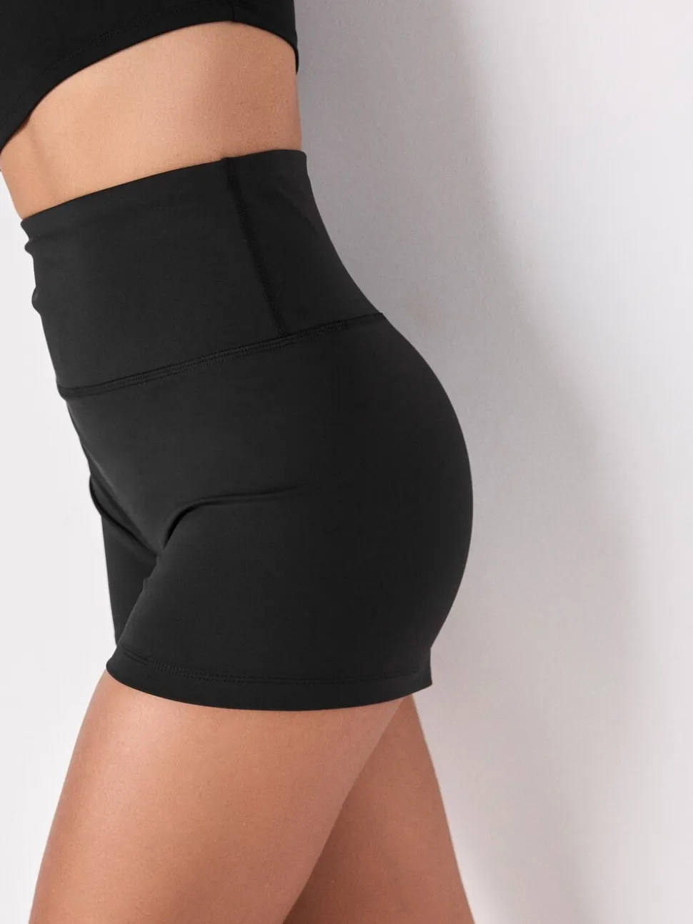 Zwart - Active fietsbroek met kortere lengte