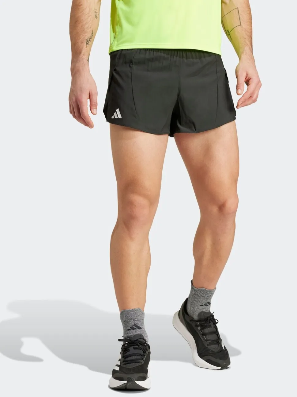 Zwart - adidas Adizero Essentials hardloopshorts met split