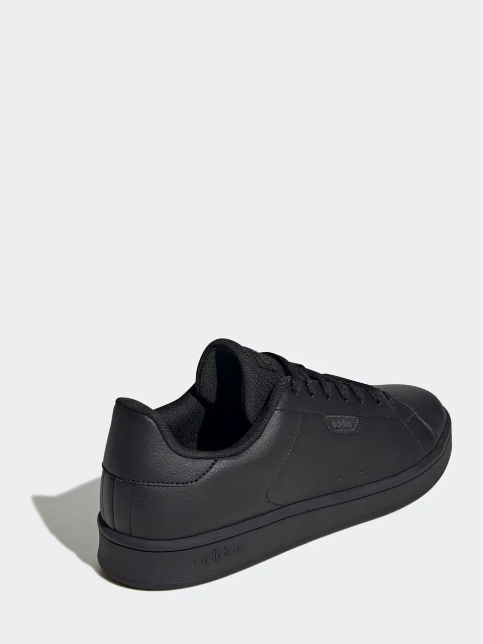 Zwart - adidas Urban Court Trainers