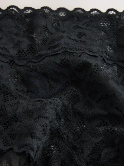 Zwart - All Over Lace Knickers 3 Pack