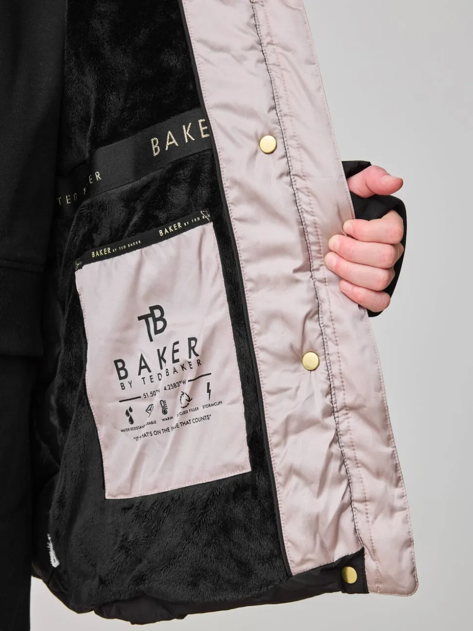Zwart - Baker by Ted Baker - Regenbestendige halfzware gevoerde jas met ceintuur
