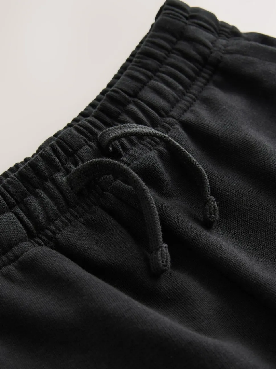 Zwart - Basic short (3-16jr)