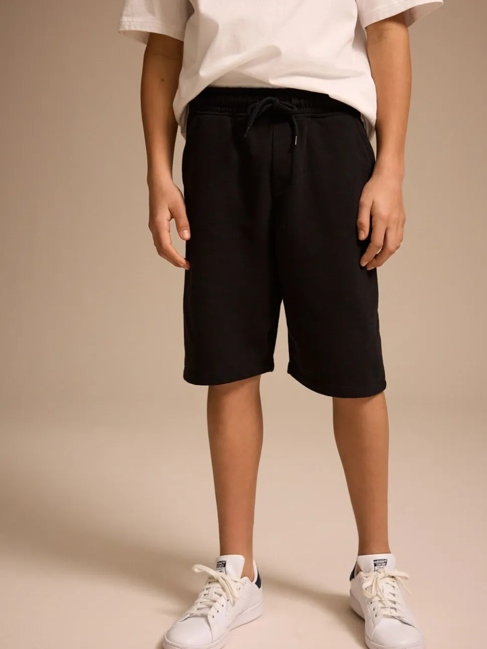 Zwart - Basic short (3-16jr)