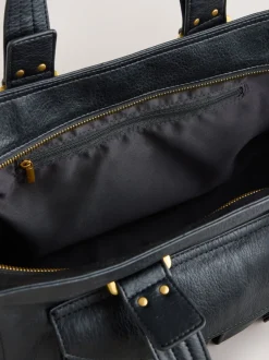 Zwart - Charm Buckle Hand Held Bag