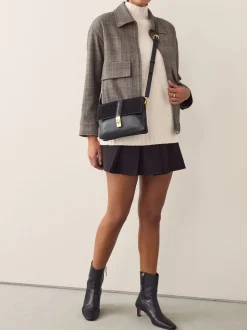 Zwart - Crossbodytas met imitatie krokodillenleer