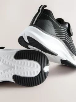 Zwart - Elastische sneakers met veters