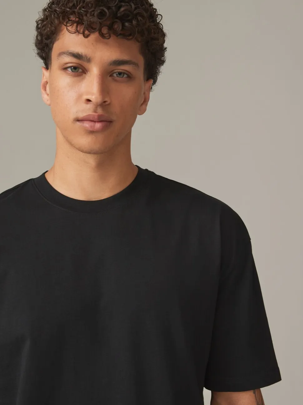 Zwart - Essential Cotton T-Shirts Relaxed Fit 5 Pack