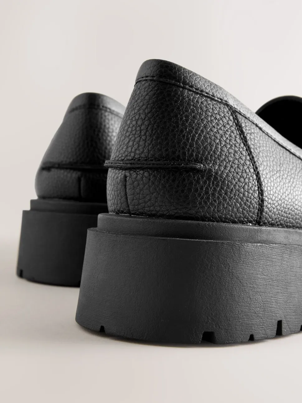 Zwart - Forever Comfort Chunky Platform Tassel Loafers