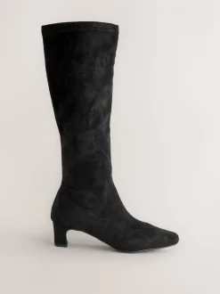 Zwart - Forever Comfort® kniehoge soklaarzen met afgeronde spitse neus
