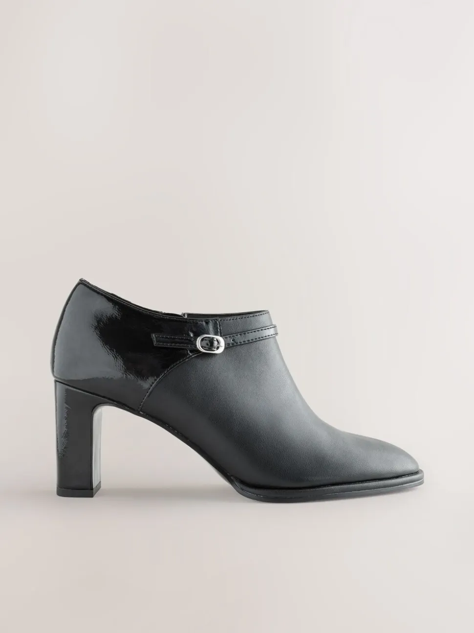 Zwart - Forever Comfort® Round Toe Block Heel Buckle Detail Shoe Boots