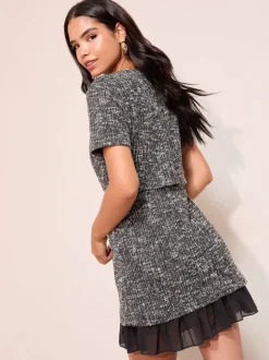 Zwart - Friends Like These Bouclé 2-in-1 Peplumzoom Jurk