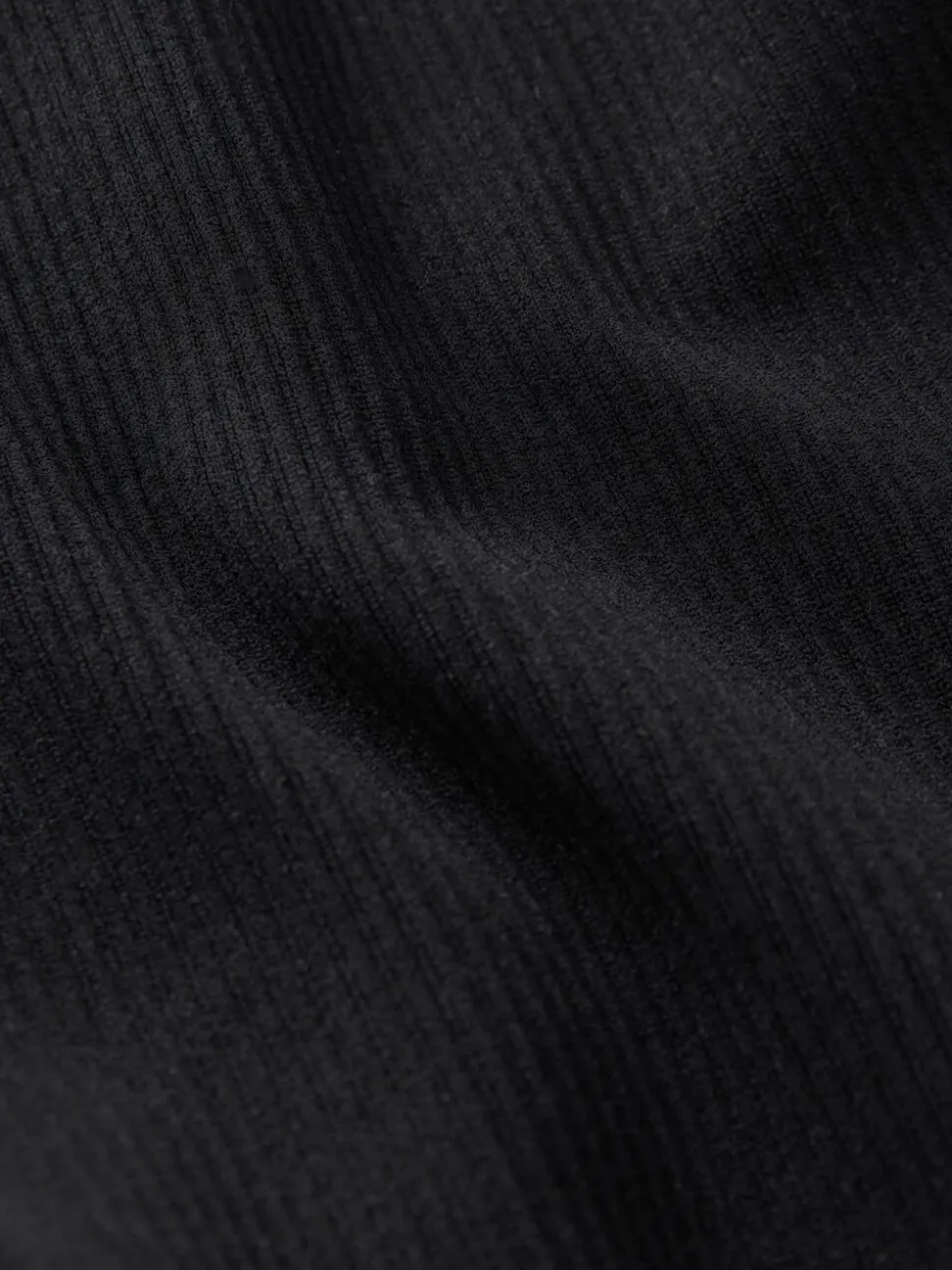 Zwart - Geribbelde fietsshort met hoge taille