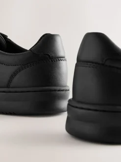 Zwart - Geveterde leren schoolschoenen