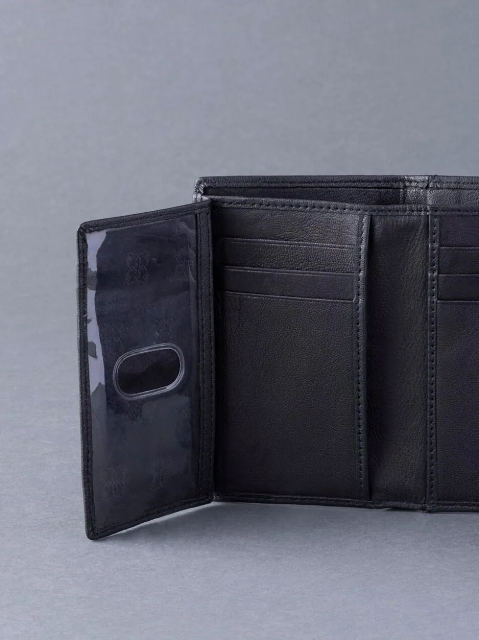 Zwart - Lakeland Leather Bowston portemonnee met opvouwbaar ontwerp