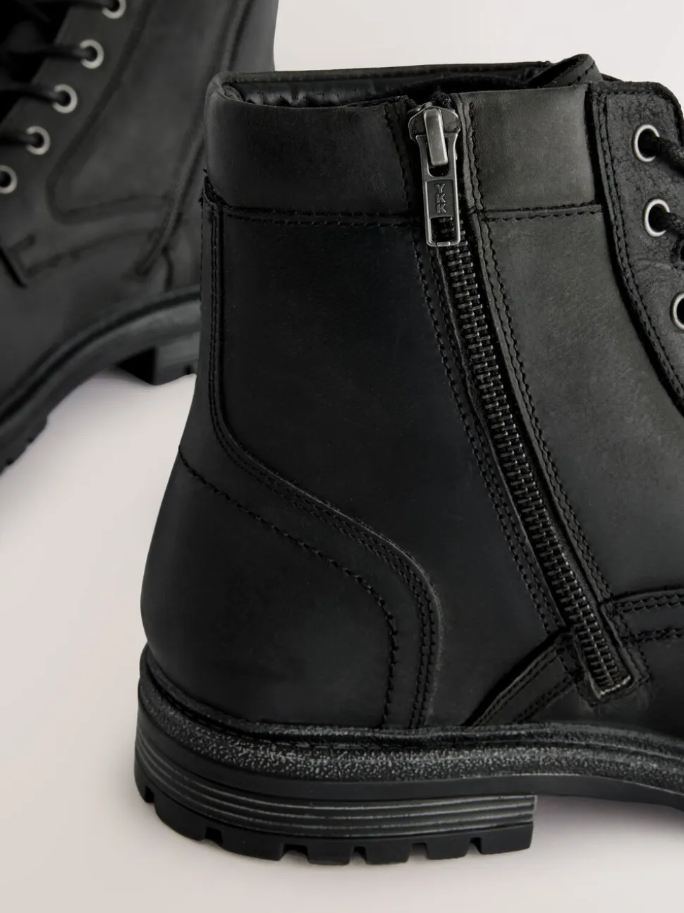 Zwart - Leather Toe Cap Zip Up Boots