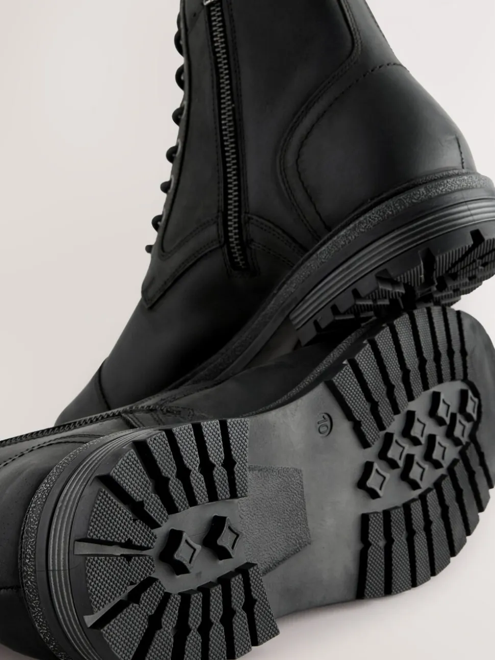 Zwart - Leather Toe Cap Zip Up Boots