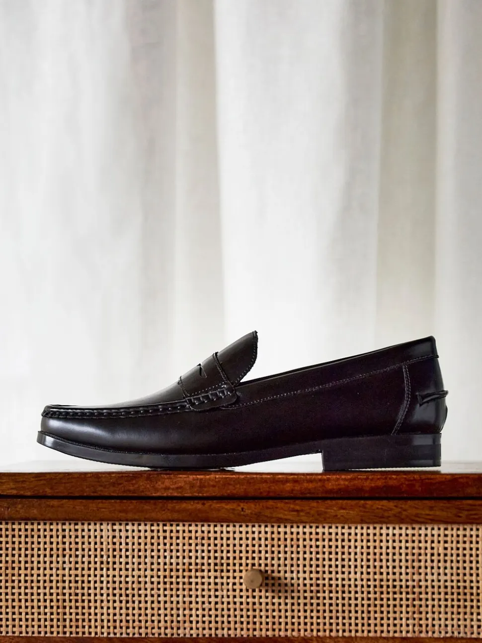 Zwart - Linzi Tomasso Penny Loafers