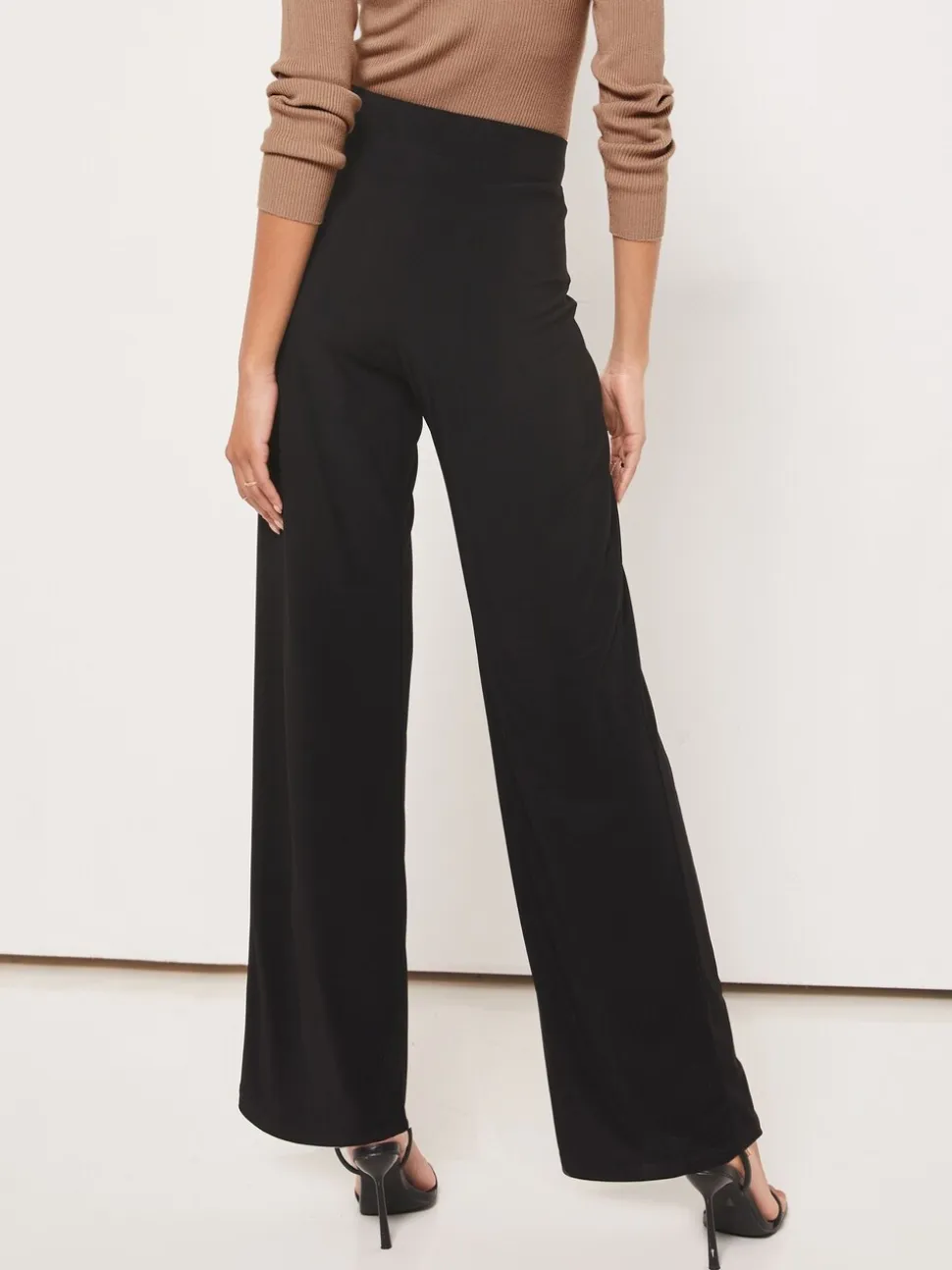 Zwart - Lipsy - Broek met wijde pijpen en hoge taille