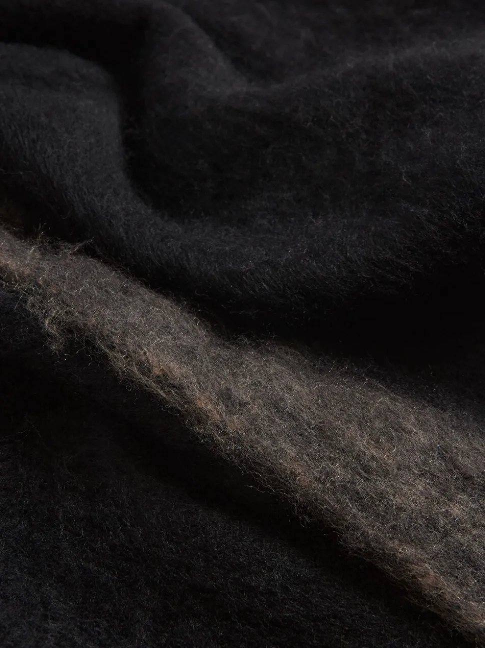 Zwart - Lipsy Cosy geborstelde sjaal