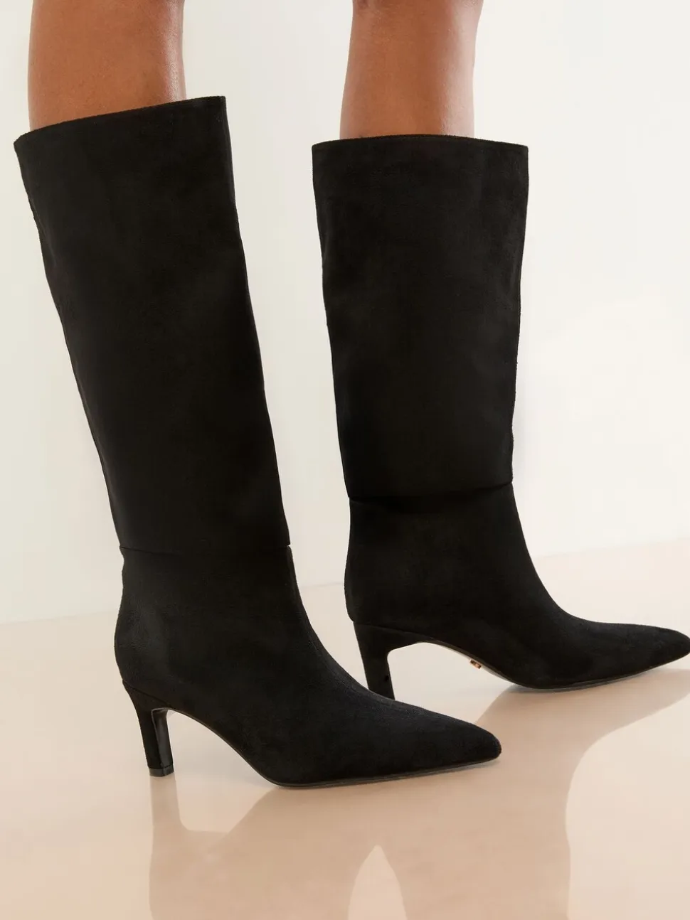 Zwart - Lipsy Faux Leather Knee High Low Kitten Heel Boots