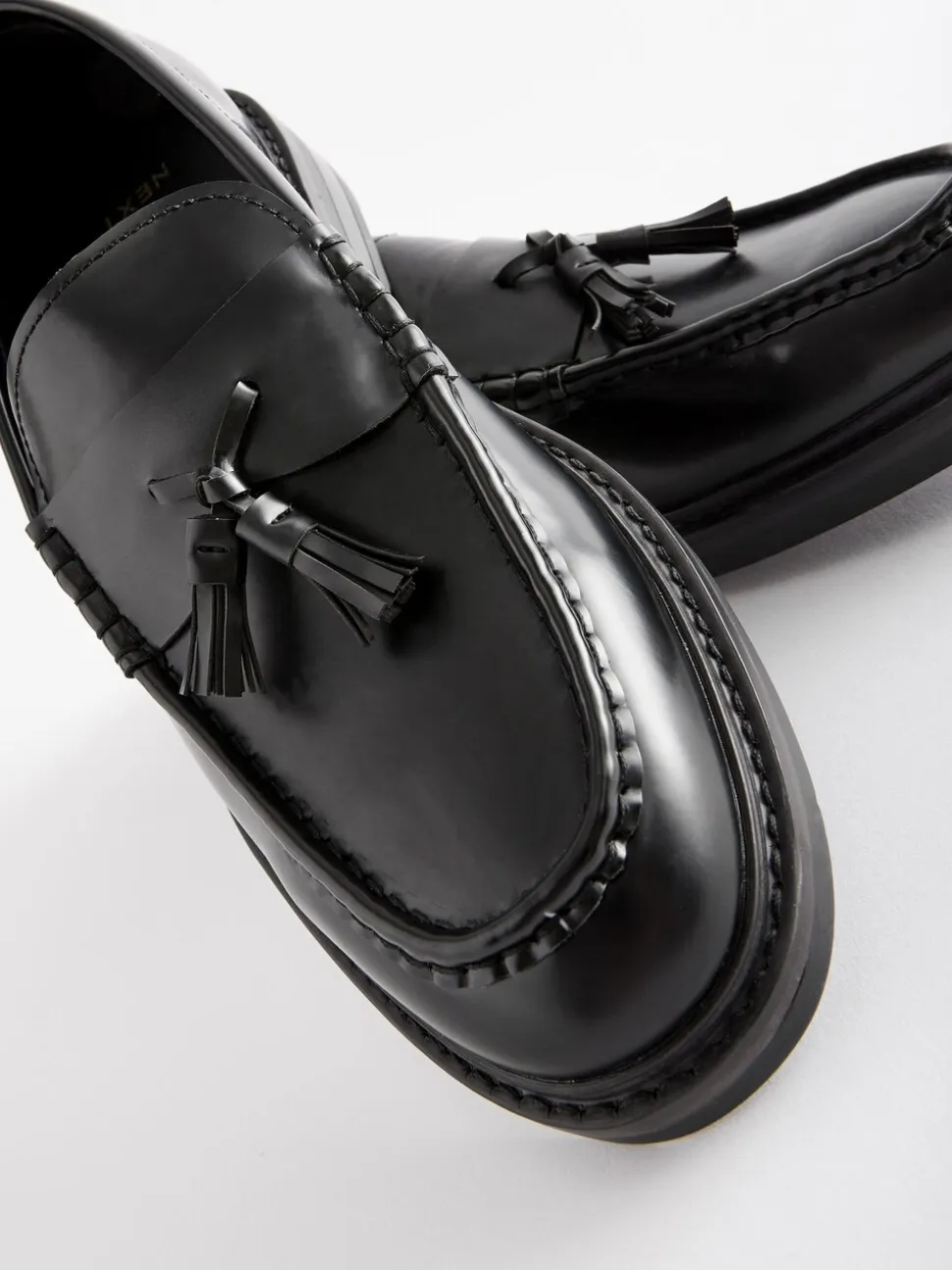 Zwart - Loafers met dikke zool en kwast