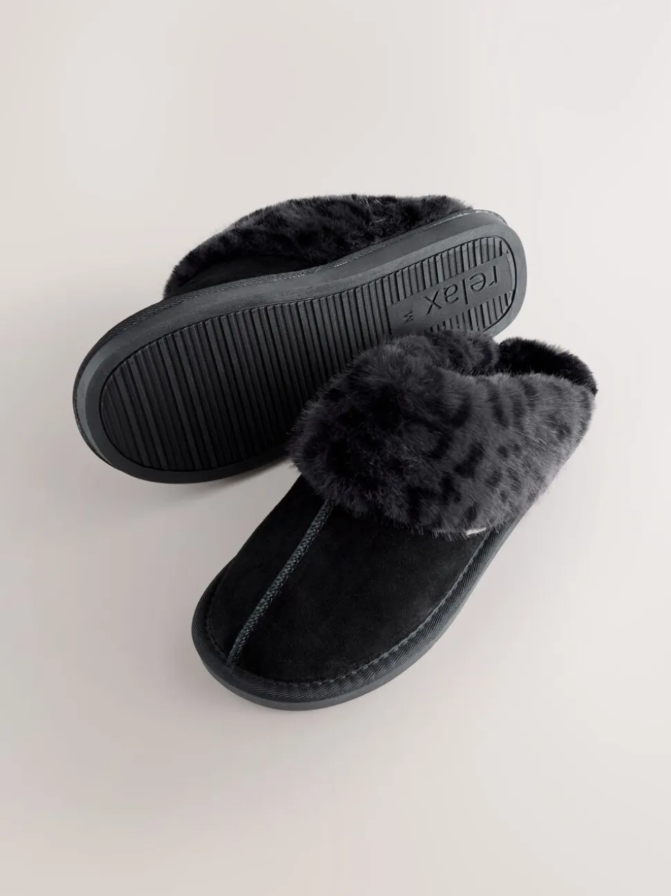Zwart - Met imitatiebont gevoerde suède pantoffelmuiltjes