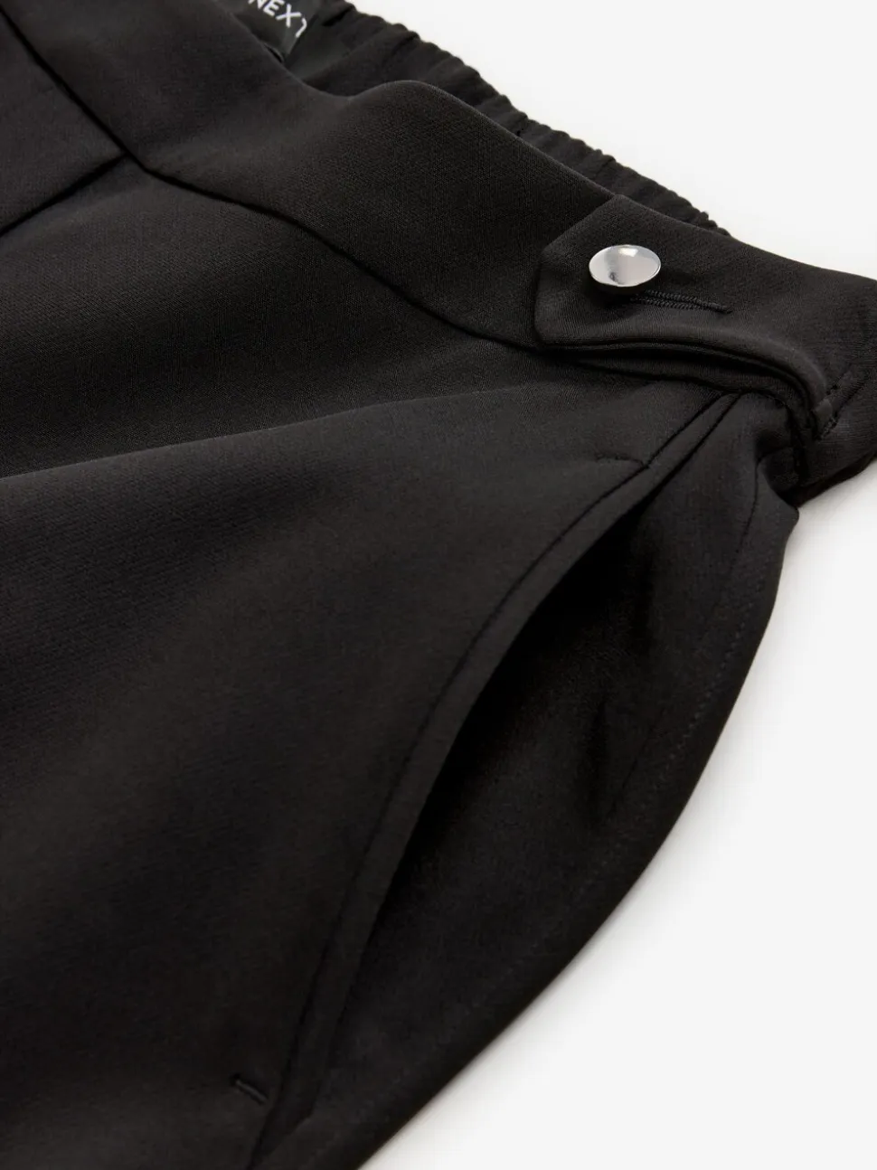 Zwart - Modieus gesneden bootcut broek