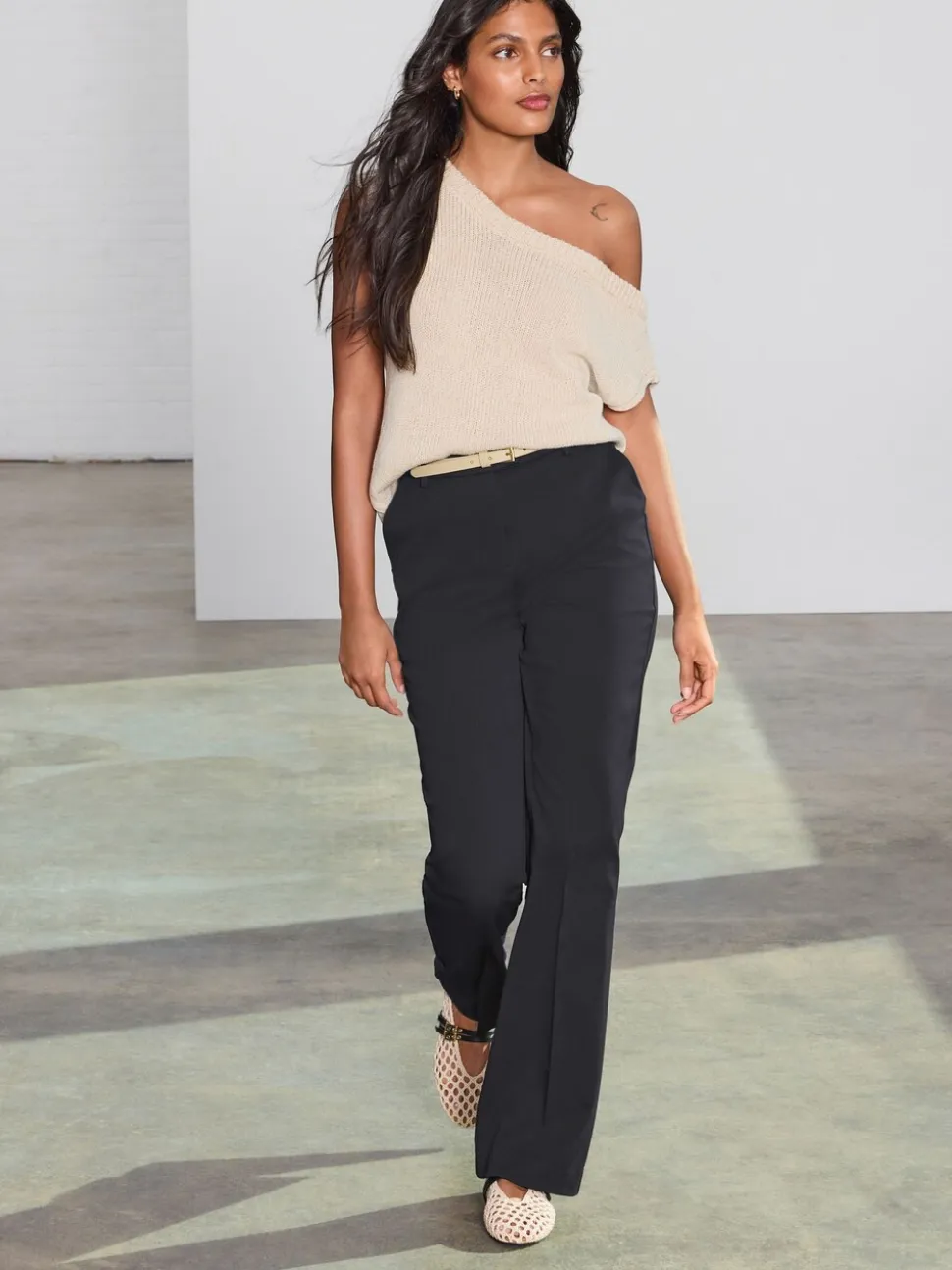 Zwart - Modieus gesneden bootcut broek