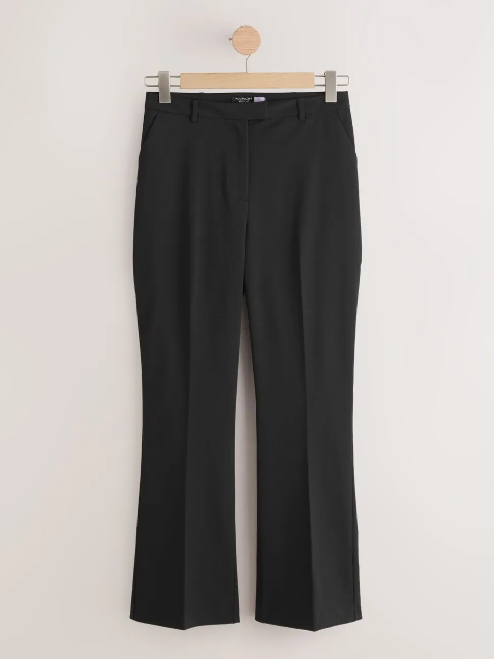 Zwart - Modieuze Hourglass broek met bootcut