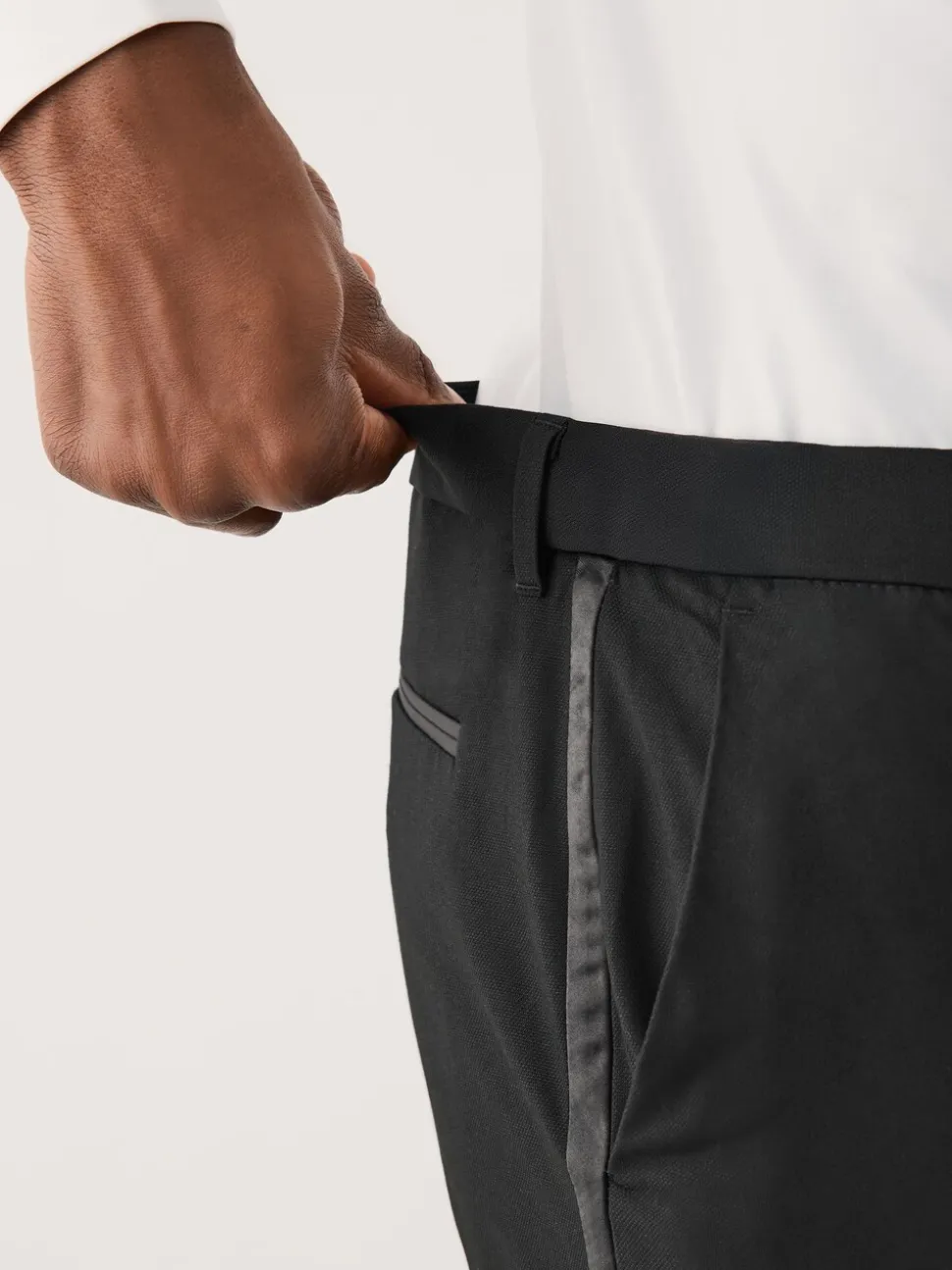 Zwart - Muscle Fit Motionflex Stretch Tuxedo Suit Trousers