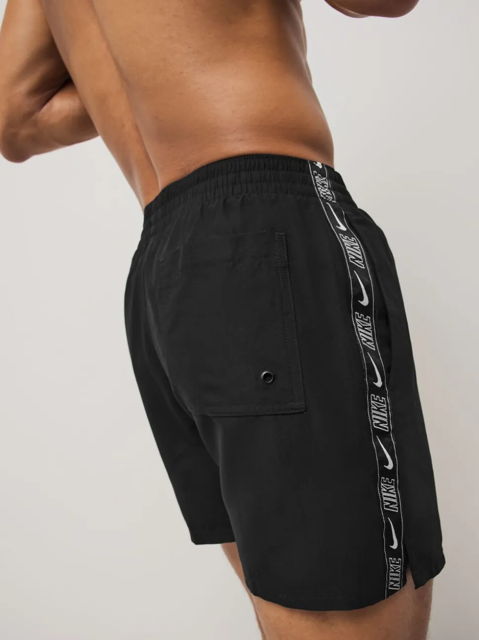 Zwart - Nike 5 inch zwarte volley zwemshort met logobies