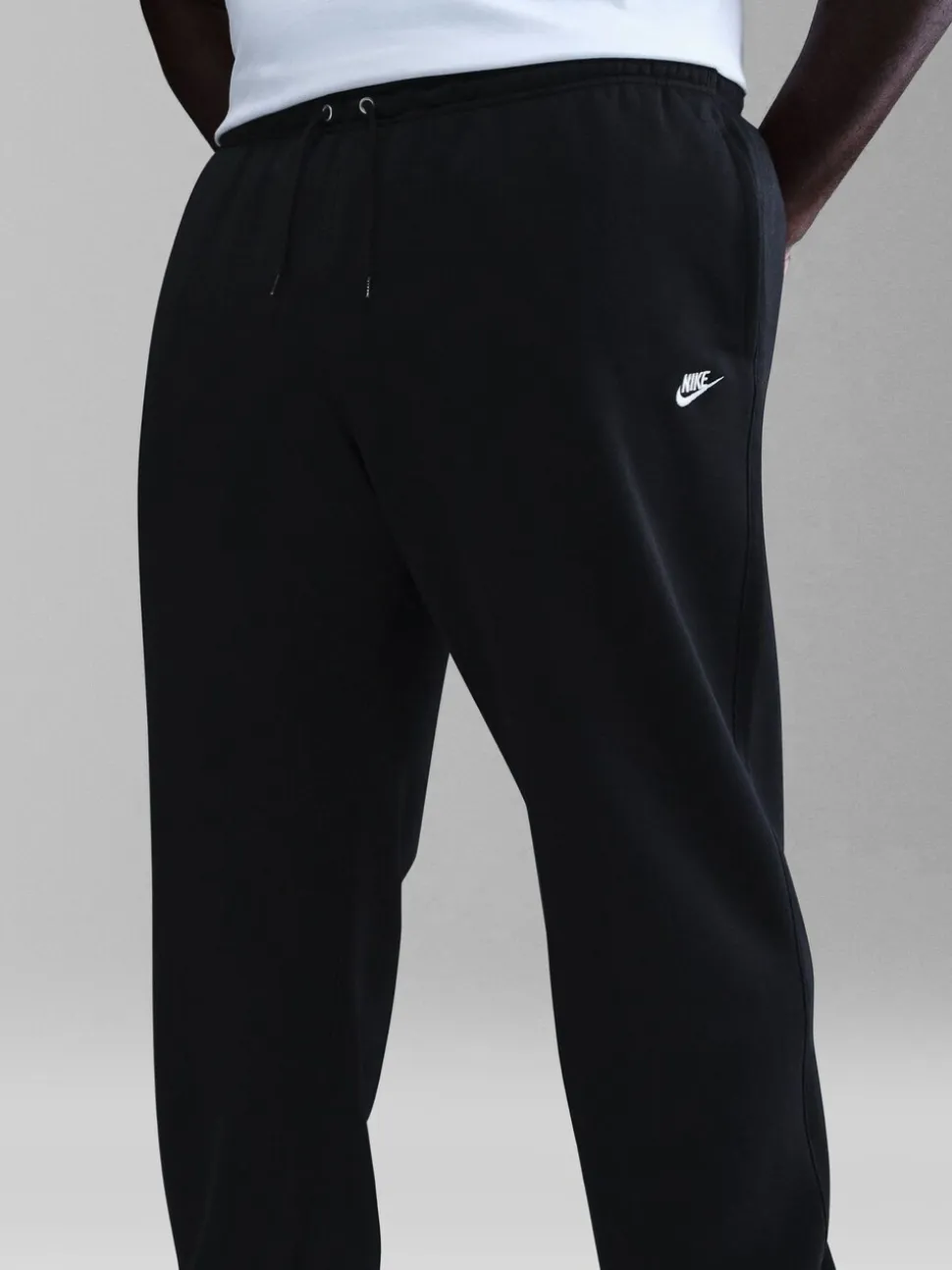 Zwart - Nike Club Fleece joggingbroek met wijde pijpen