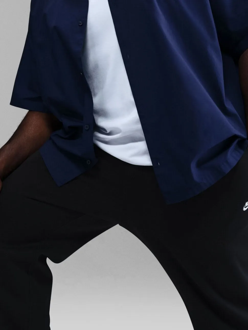 Zwart - Nike Club Fleece joggingbroek met wijde pijpen