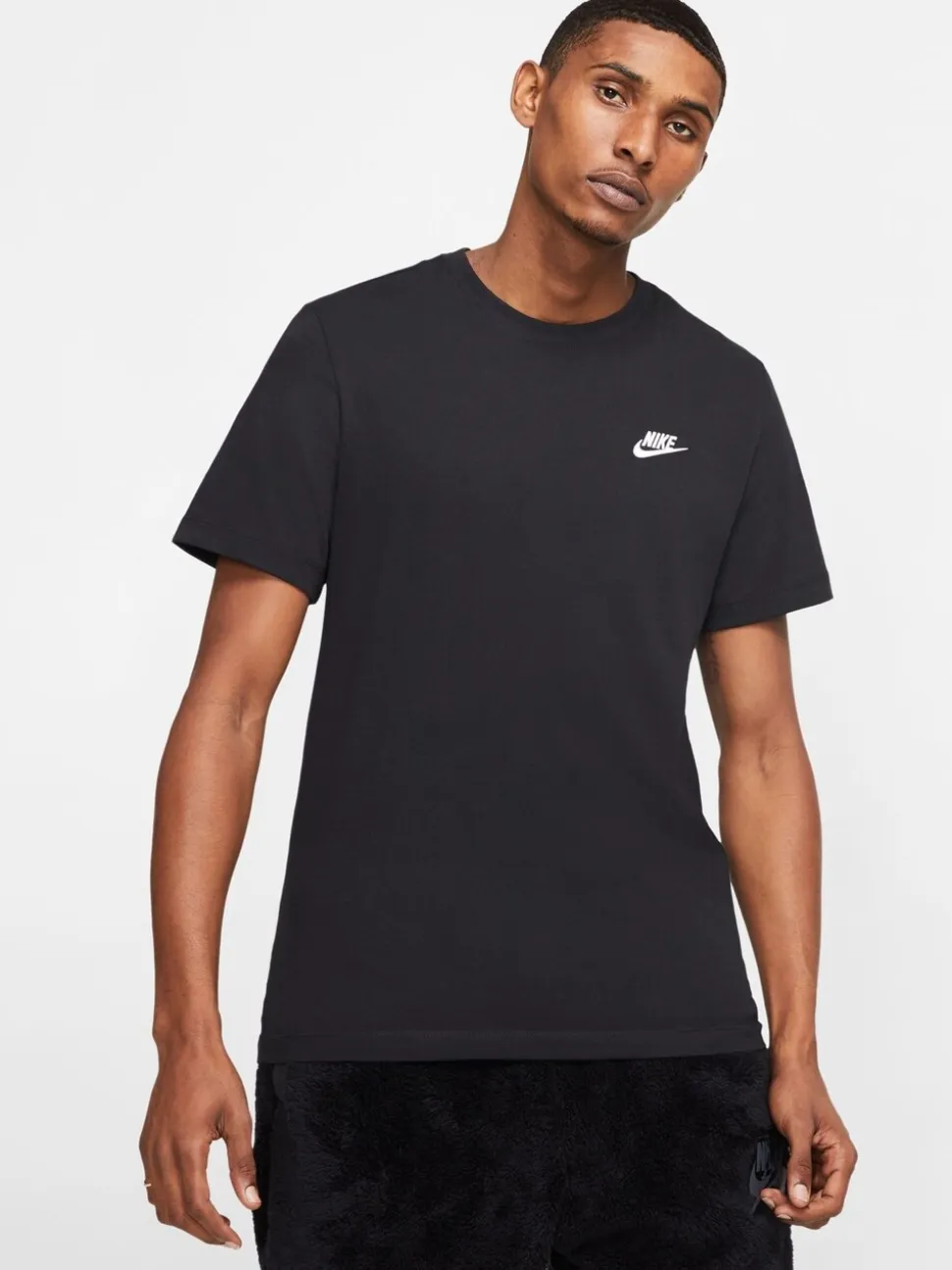 Zwart - Nike Club T-shirt