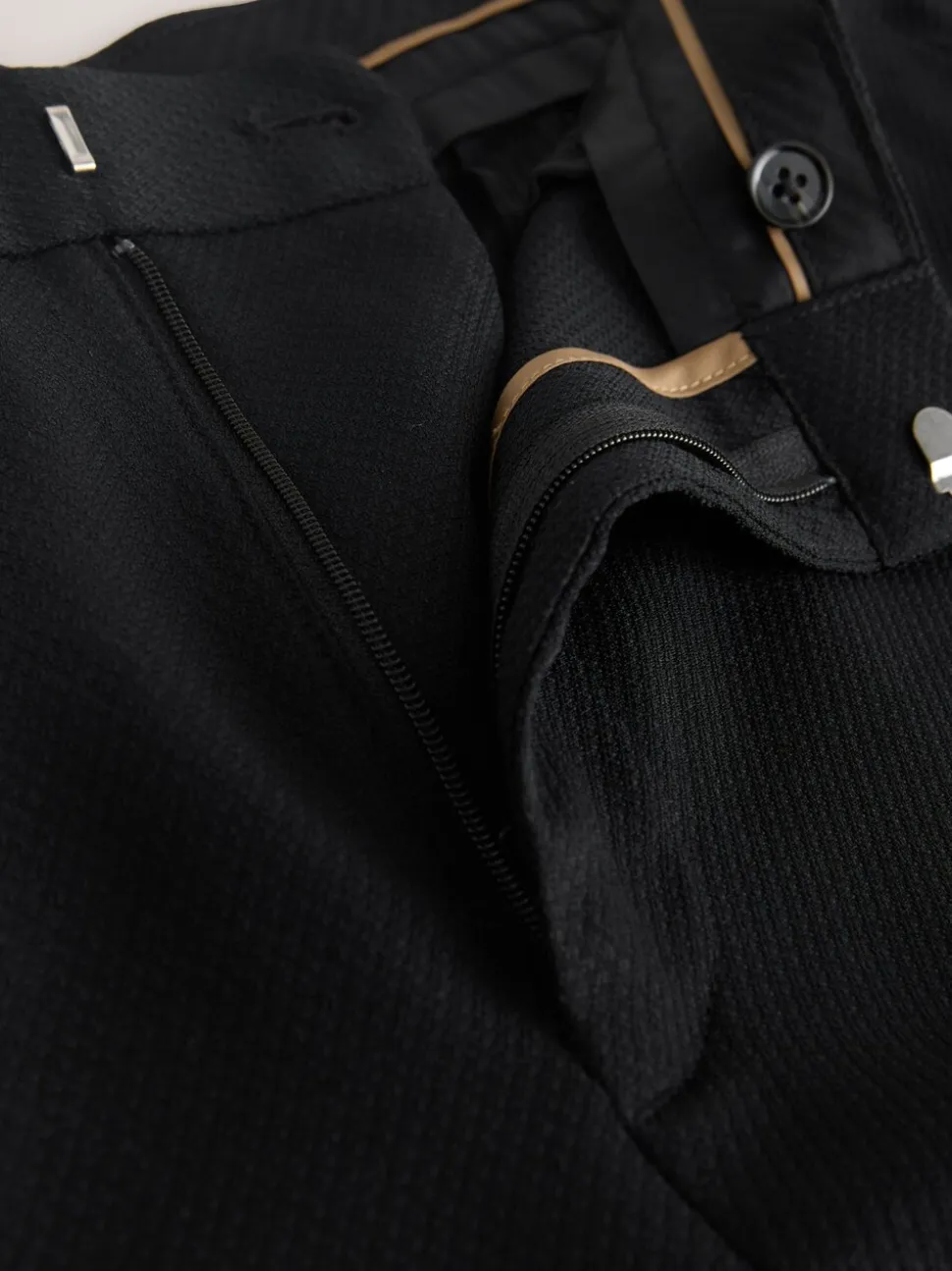Zwart - Normale Pasvorm - Smokingpantalon met biesdetail en textuur
