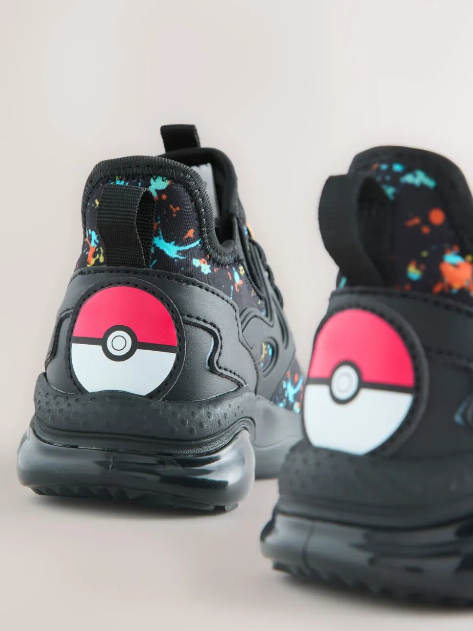 Zwart - Pokemon sneakers met elastische veter
