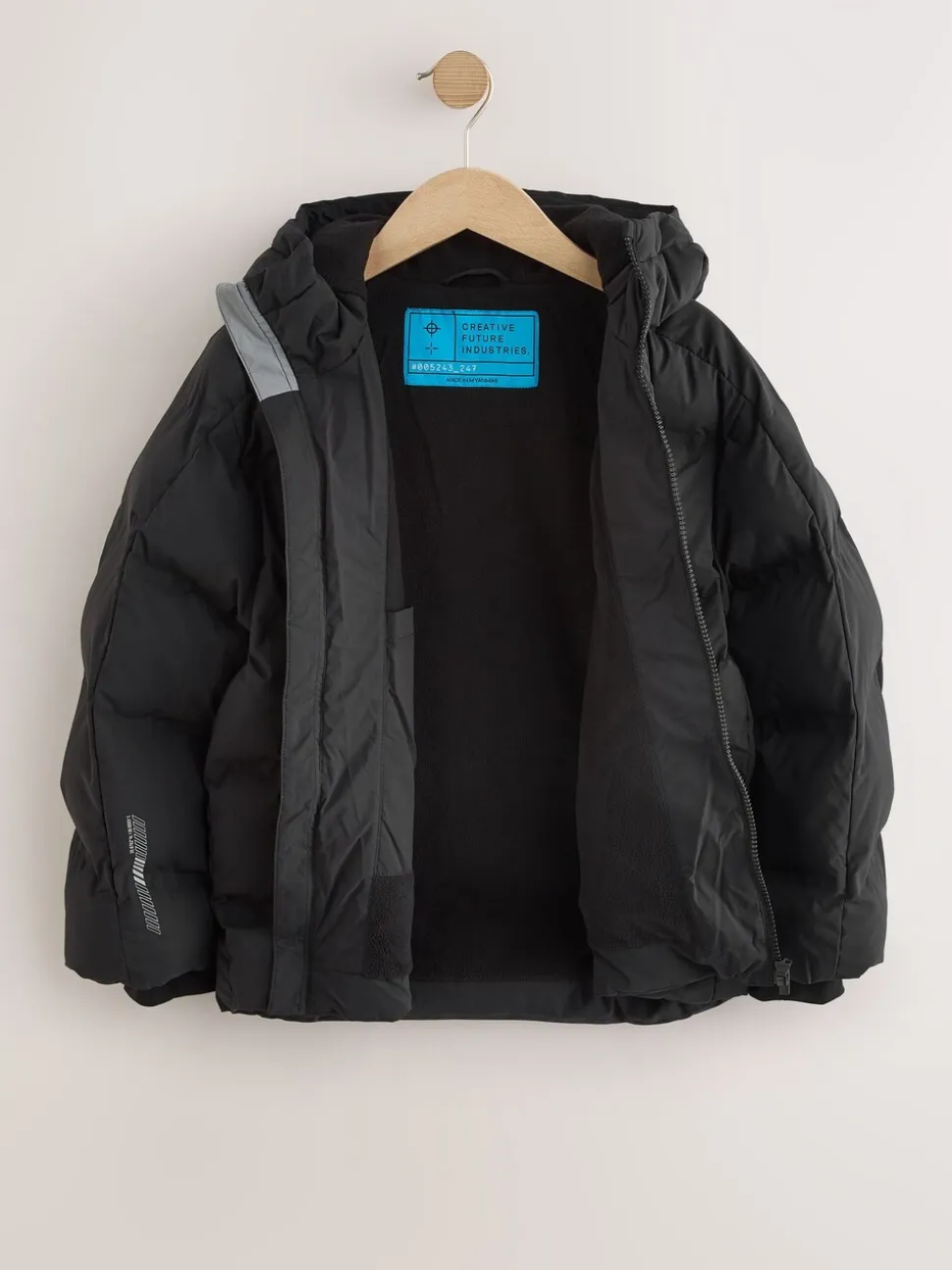 Zwart - Regenbestendige gewatteerde jas met microfleece voering (3-17jr)