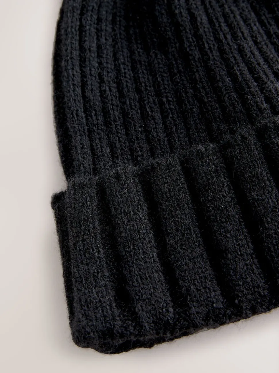 Zwart - Rib Knit Pom Hat