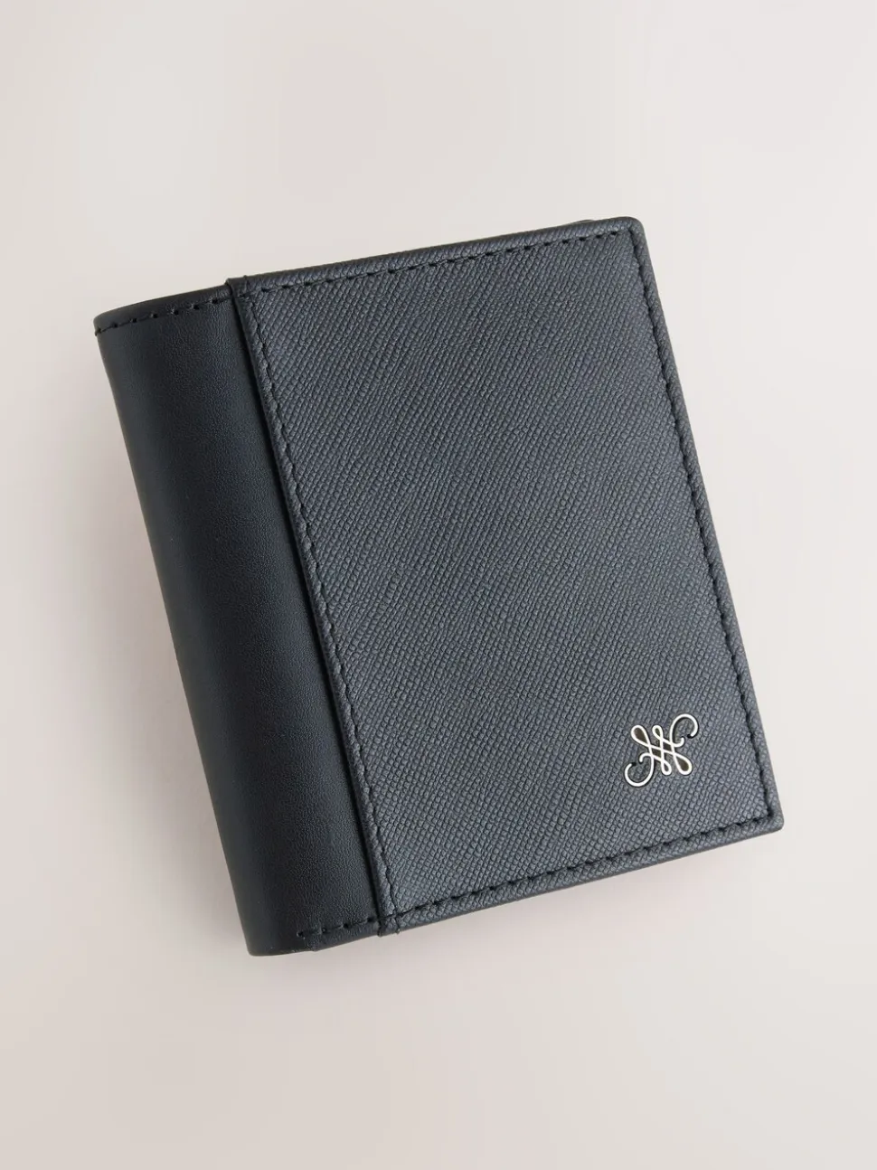 Zwart - Saffiano Leather Swirly N Bifold Wallet