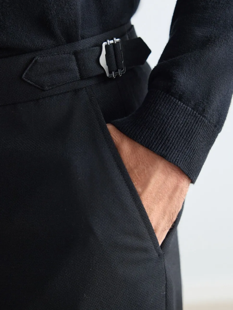 Zwart - Signature Smart Textured Italiaanse wollen broek met zijverstellers