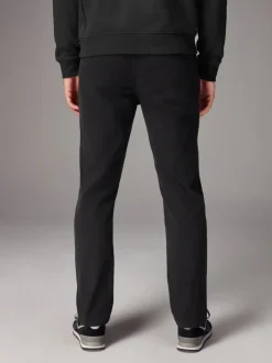 Zwart - Slim Fit - Motionflex chino
