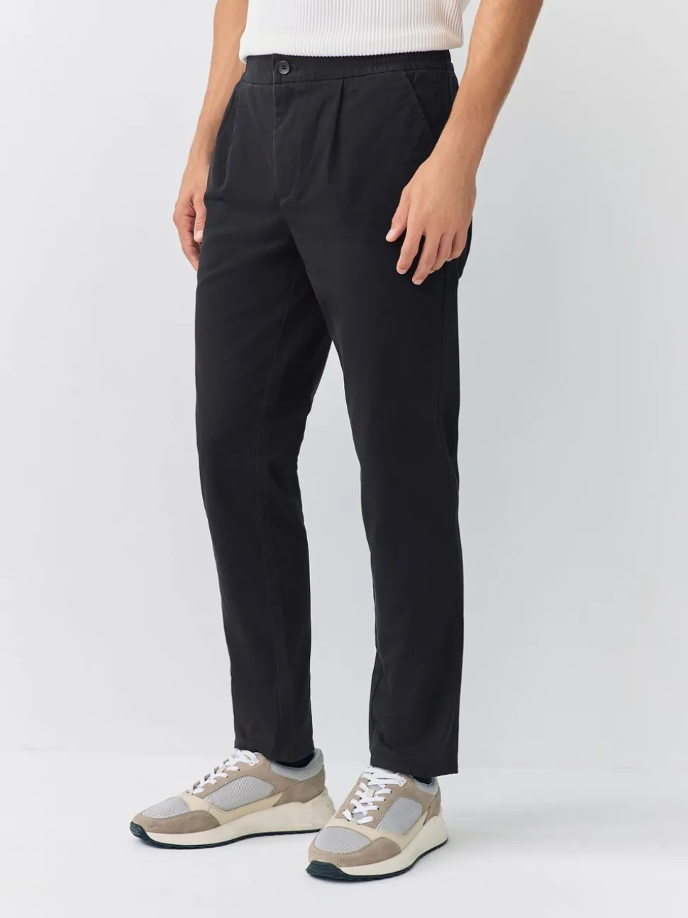 Zwart - Slim Fit - Pleated Stretch Chinos Trousers With Elasticated Waist